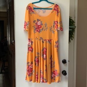 Beautiful Lularoe Nicole dress 2XL